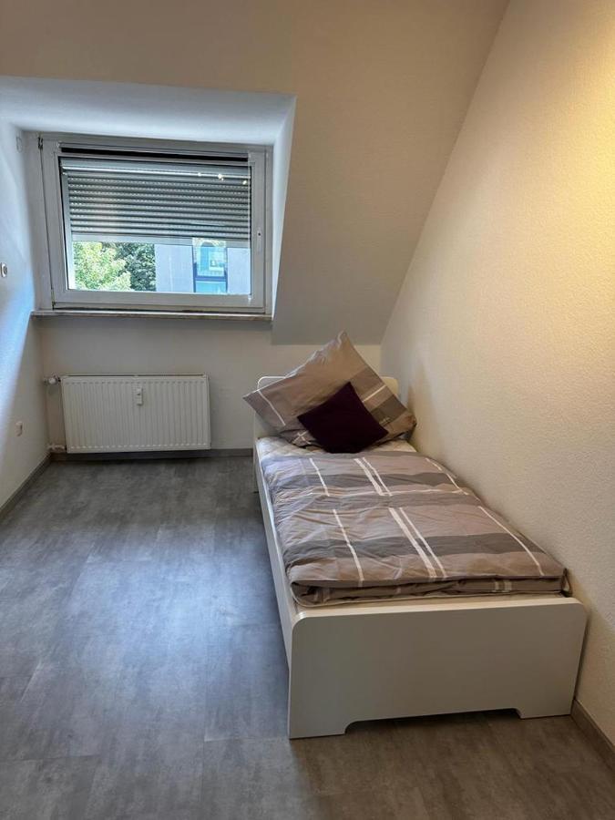 A&V Apartments Wunderschoene Rheinblick Wohnung Zum Entspannen Apt Ela Duisburg Buitenkant foto